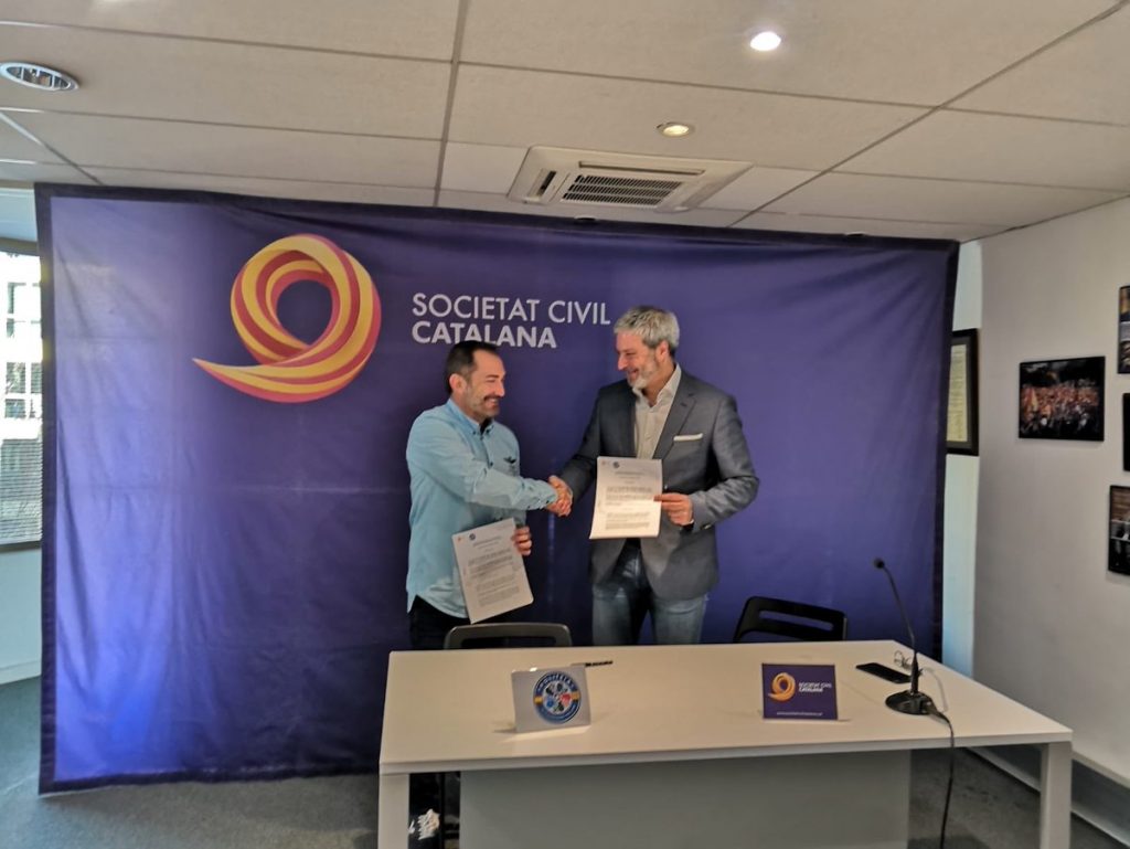 POLITEIA firma el Convenio con Societat Civil Catalana