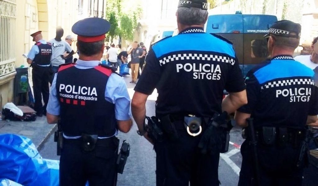 Denuncian ante Interior que una asociación independentista de Mossos utiliza una comisaría como sede