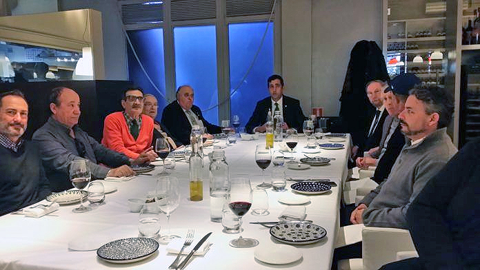Unión Monárquica de España invita a David Hernández a un evento con motivo de la celebración del cumpleaños de S.M. el Rey Felipe VI